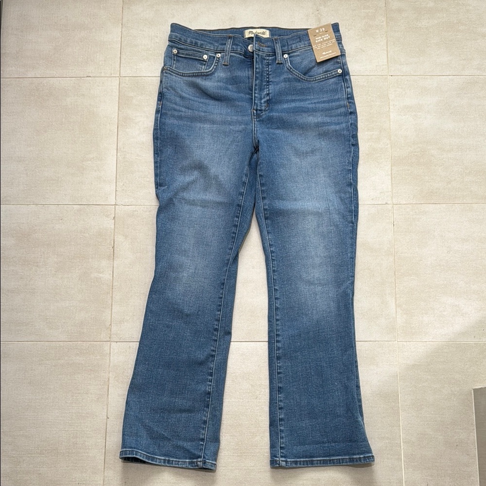 Madewell Mid-Rise Kickout Jeans